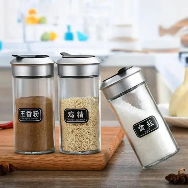 Haf599d9f45634119b259a00ba74d9f6cr.webp Dropshipping Glass Spice Bottles with Plastic Lids Rotating Multi-hole Shakers Pepper/salt Wholesale Kitchen Supplies in Stock
