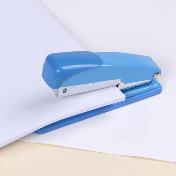 Haf69fadec2fa4197ad8e024f0aa61ba9P.webp Eagle Classic Style Desktop Stapler 207R Paper Binding for School Office Supplies