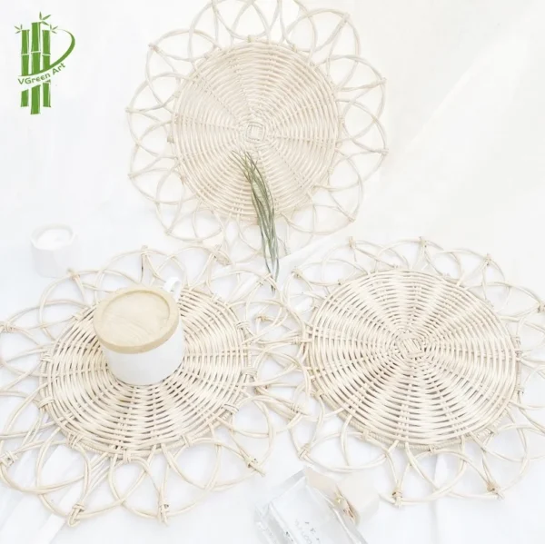 KITCHEN ACCESSORIES Woven Rattan Placemat Wood coaster Round Charger Plates Flower Shape White Brown Wedding Decoration Supplies